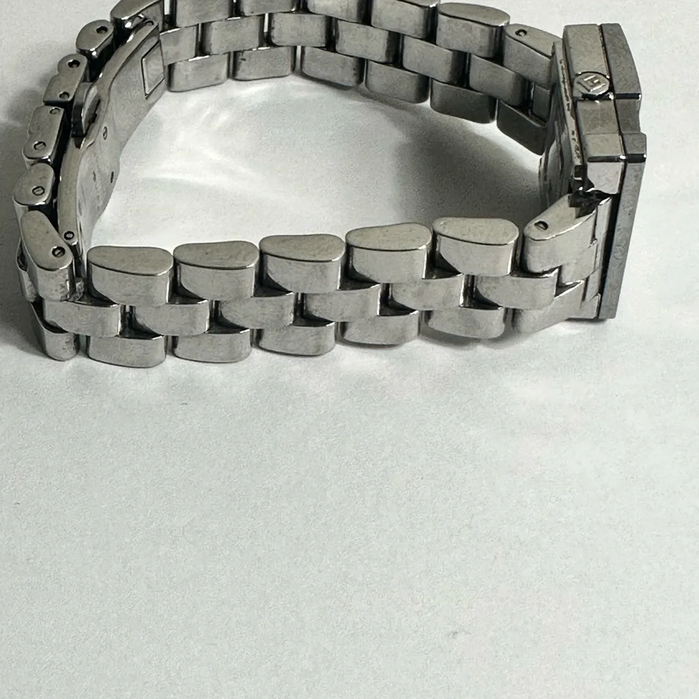 Gucci Watch - Picture 3 of 8